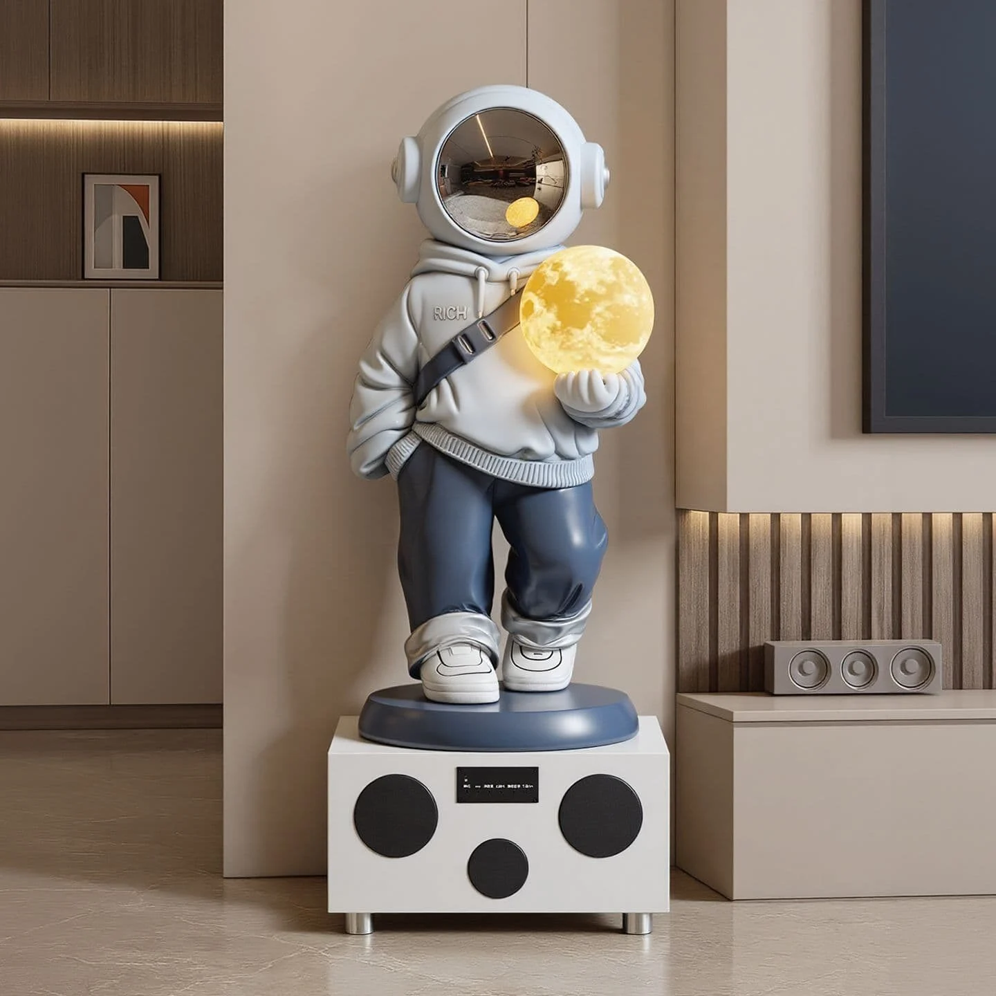 Astronaut Sculptural Resin Floor Lamp (1)