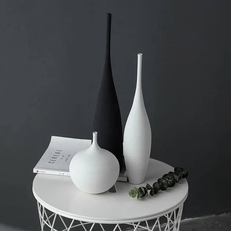 Brushed Ceramic High Neck Vase – Minimalist Modern Décor (1)
