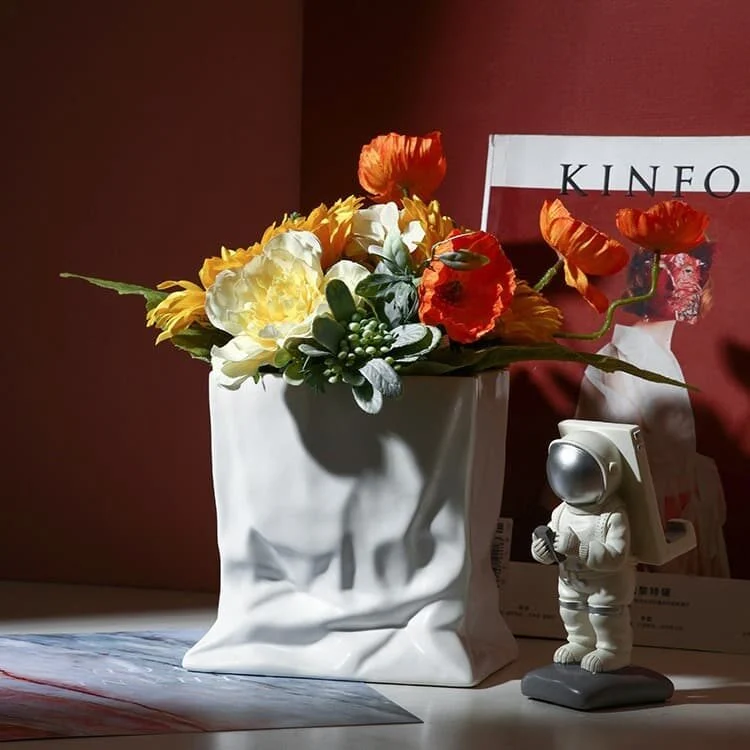 Candy Ripple Ceramic Vase – Sculptural Decorative Accent (3)