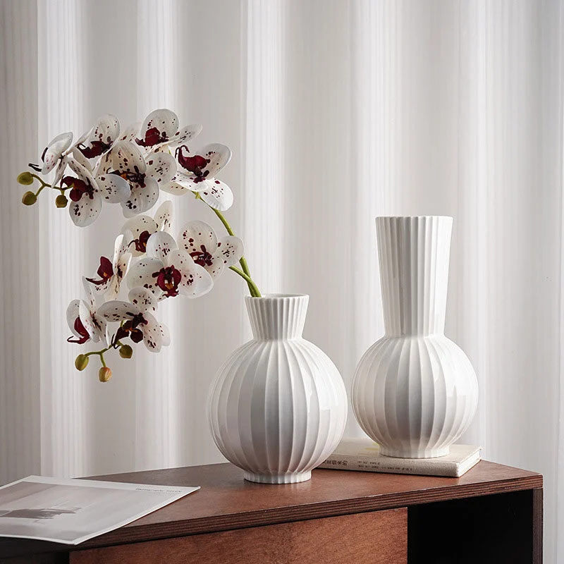 Ceramic Vase With Shell Texture (2)