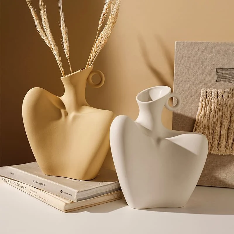 Contour Muse Body Art Ceramic Vase (1)