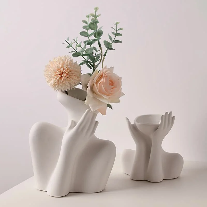 Contour Muse Ceramic Body Art Vase (2)