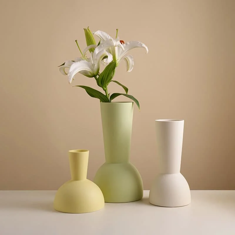 Creamy Geometric Morandi Ceramic Vase – Minimalist Home Décor (2)