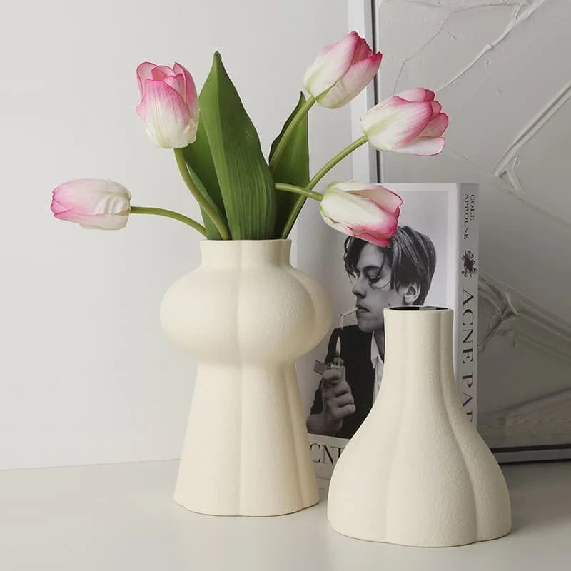 Creamy Lantern Element Ceramic Vase – Modern Artistic Décor (1)