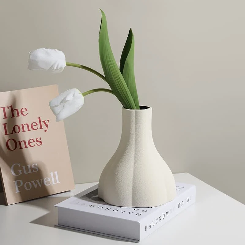 Creamy Lantern Element Ceramic Vase – Modern Artistic Décor (4)