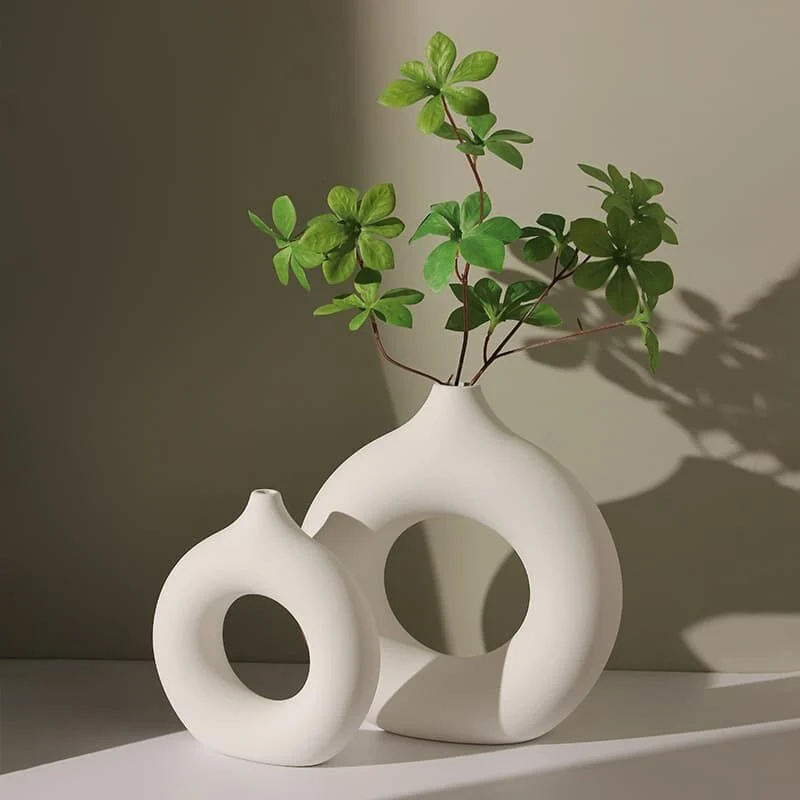 Donut Shaped Ceramic Vase Creative Modern Décor (2)