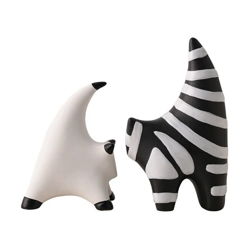 Geometric Black & White Striped Cat Figurine Set (1)