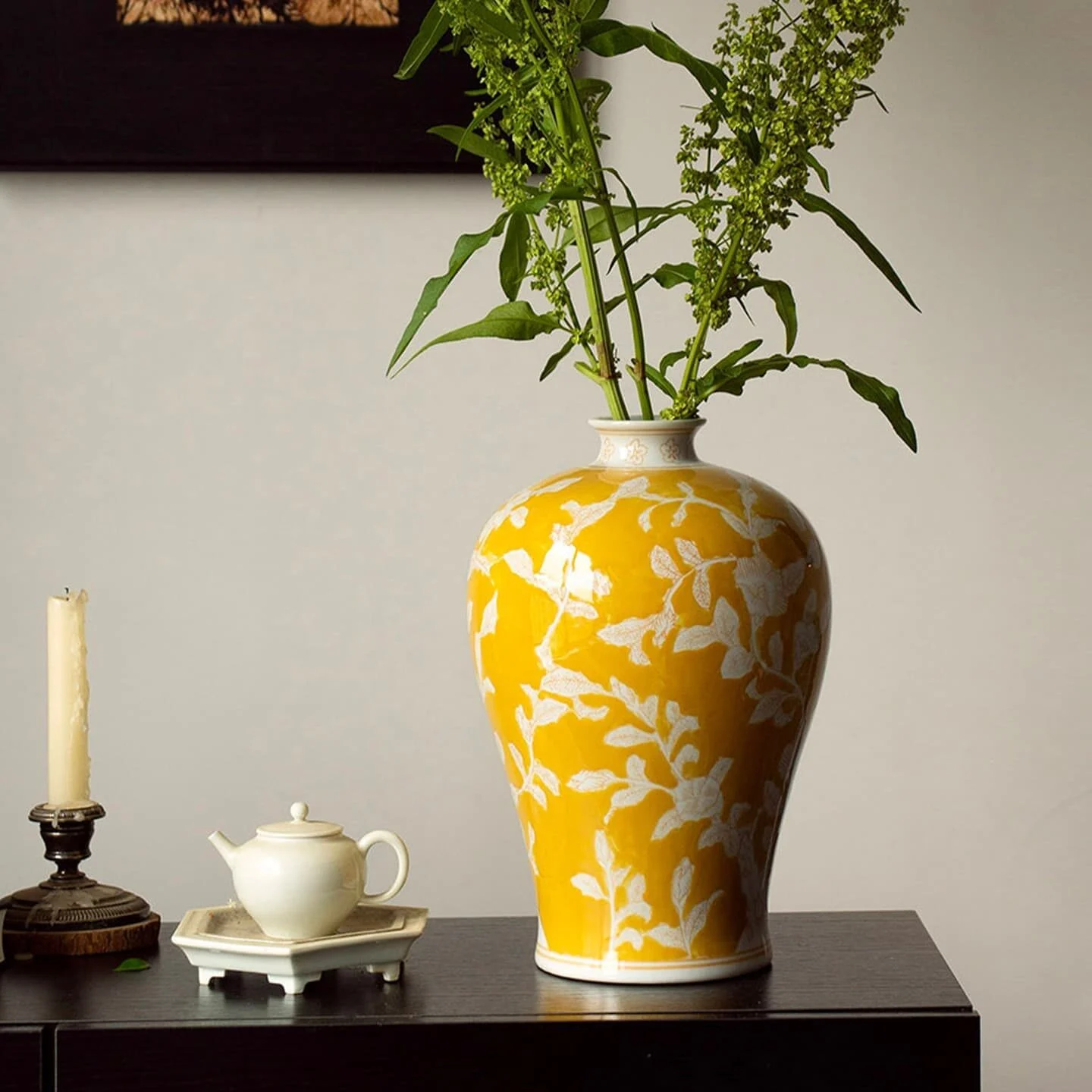 Golden Orchid Ceramic Vase – Luxurious Home Décor Accent (3)