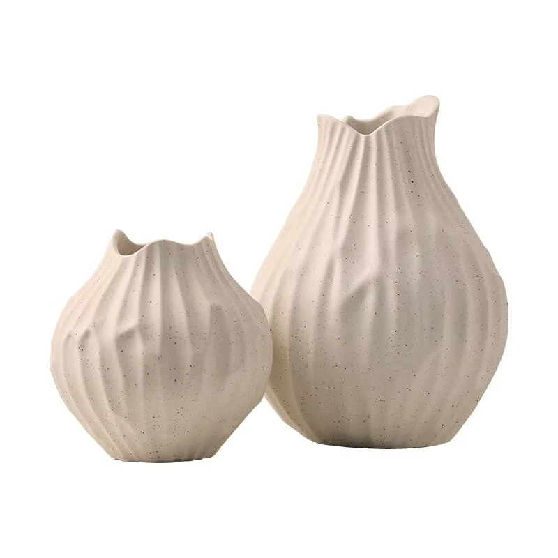 Haku Wabi Sabi Small Round Belly White Ceramic Vase (4)