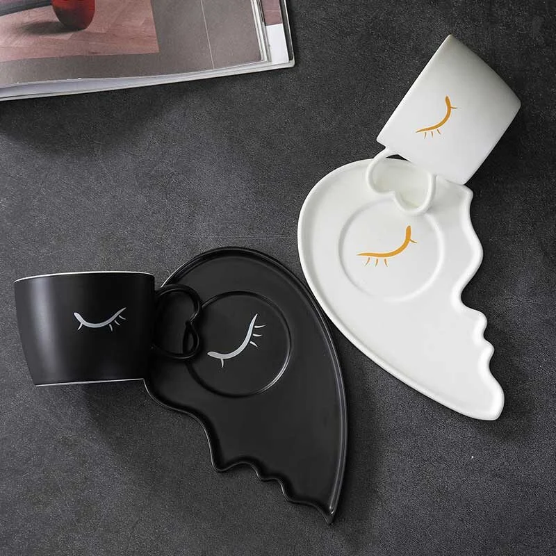 Heart Fusion Black & White Ceramic Coffee Set (4)