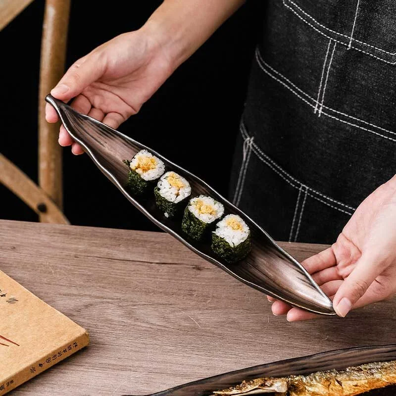Japanese Style Creative Leaf Shaped Sanma Plate (6)