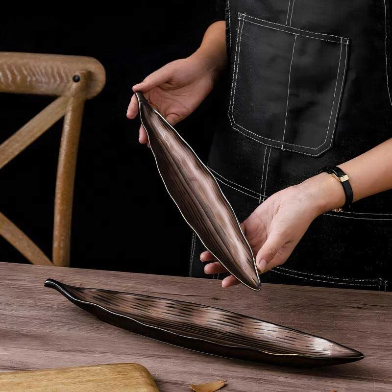 Japanese Style Creative Leaf Shaped Sanma Plate (7)