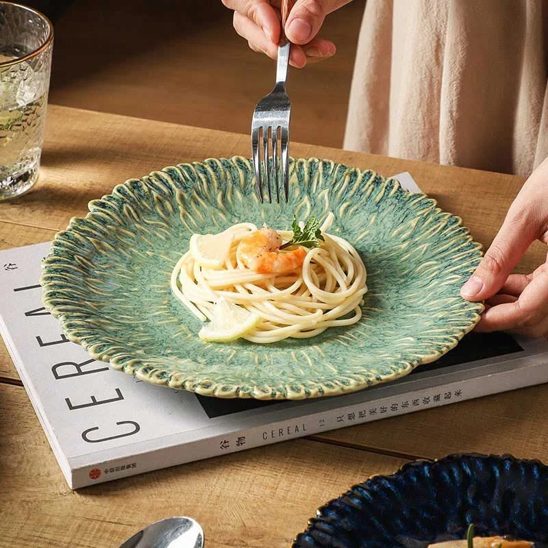 Japanese Style Vintage Sunflower Shaped Ceramic Plate (5)