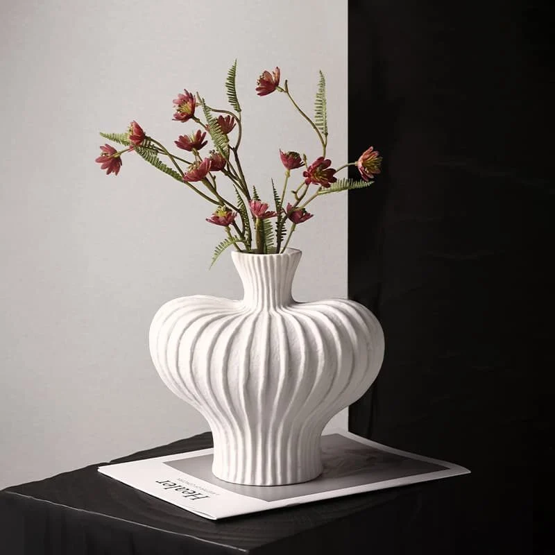 Lantern Pod Ceramic Vase Minimalist (4)