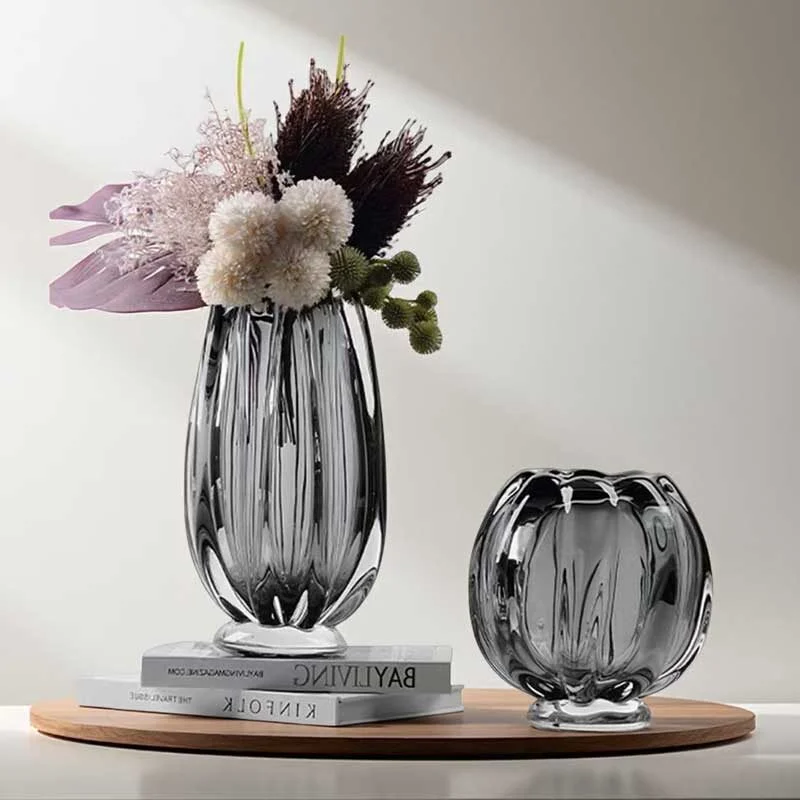 Minimal Vertical Ridge Glass Vase (2)