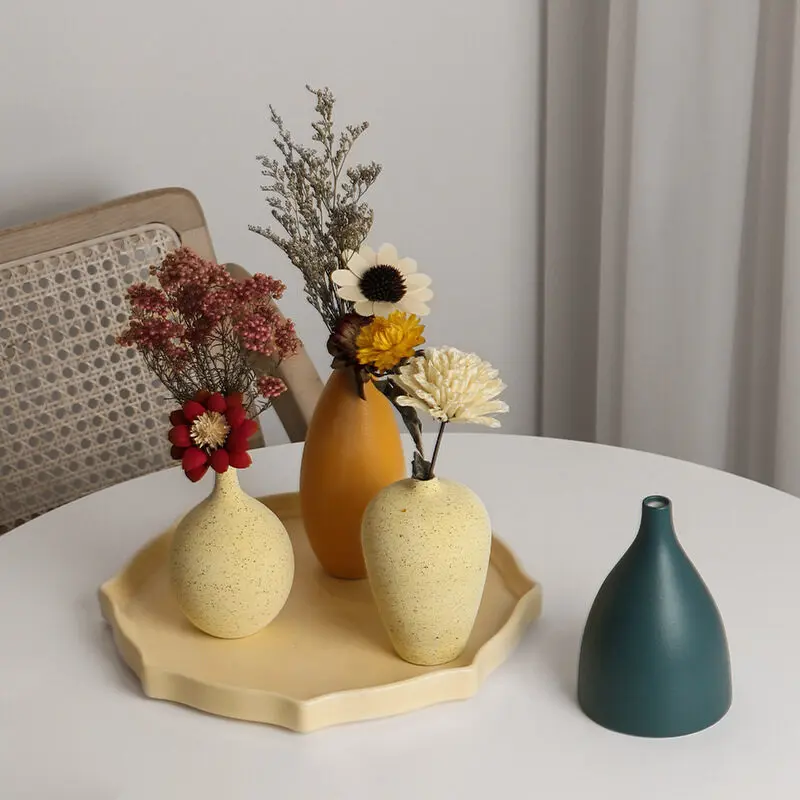 Minimalist Ceramic Vase Set Of 4 Modern Decorative Flower Vases 5