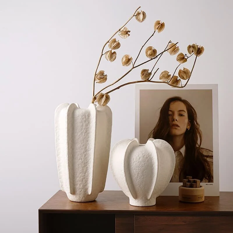 Minimalist White Starfruit Ceramic Vase (5)