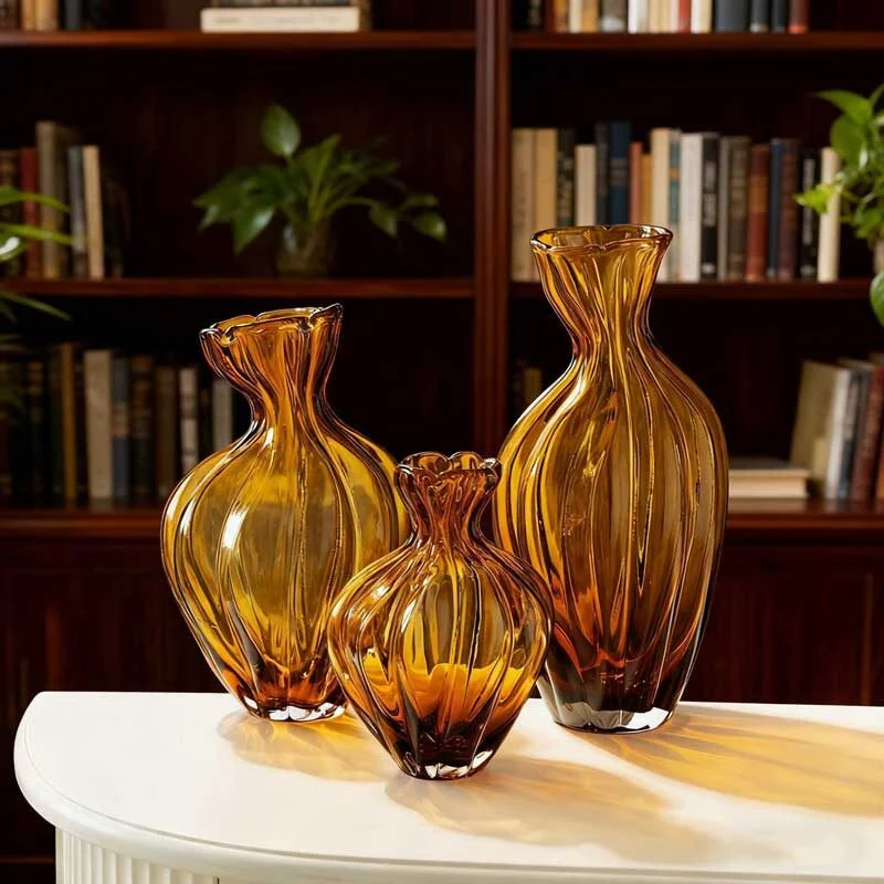 Pocket Curve Decorative Glass Vase (4)