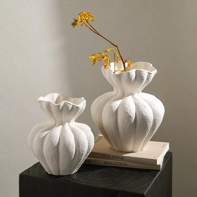 Pocket Shaped Mini Ceramic Vase (4)