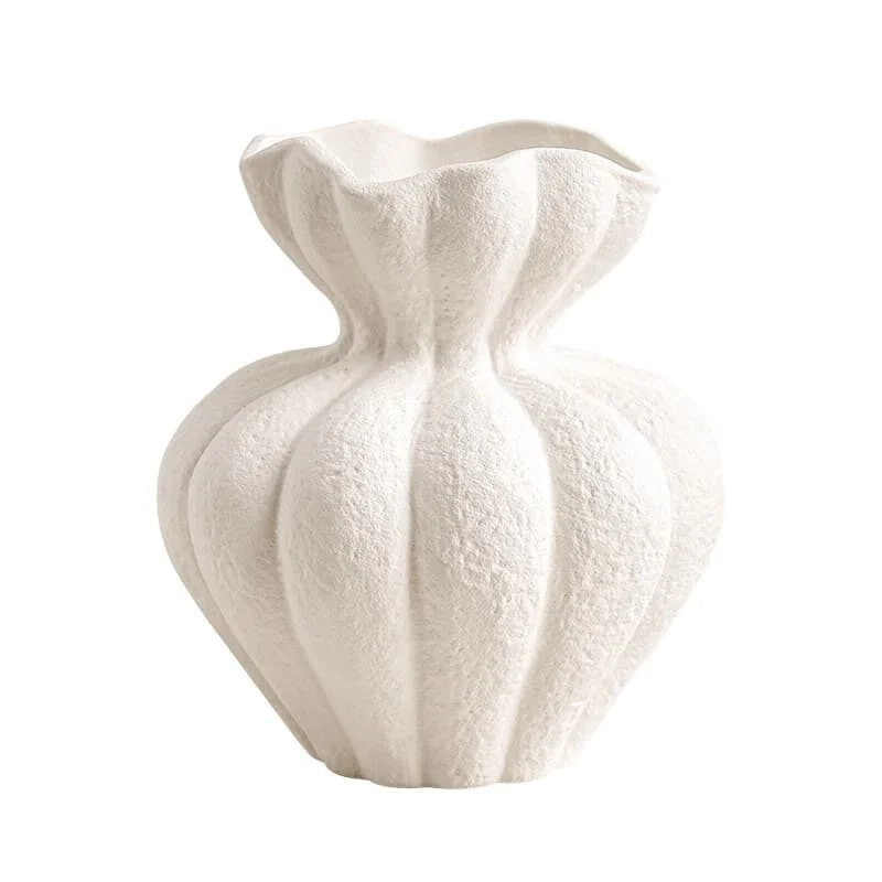Pocket Shaped Mini Ceramic Vase – Modern Elegant Décor (1)