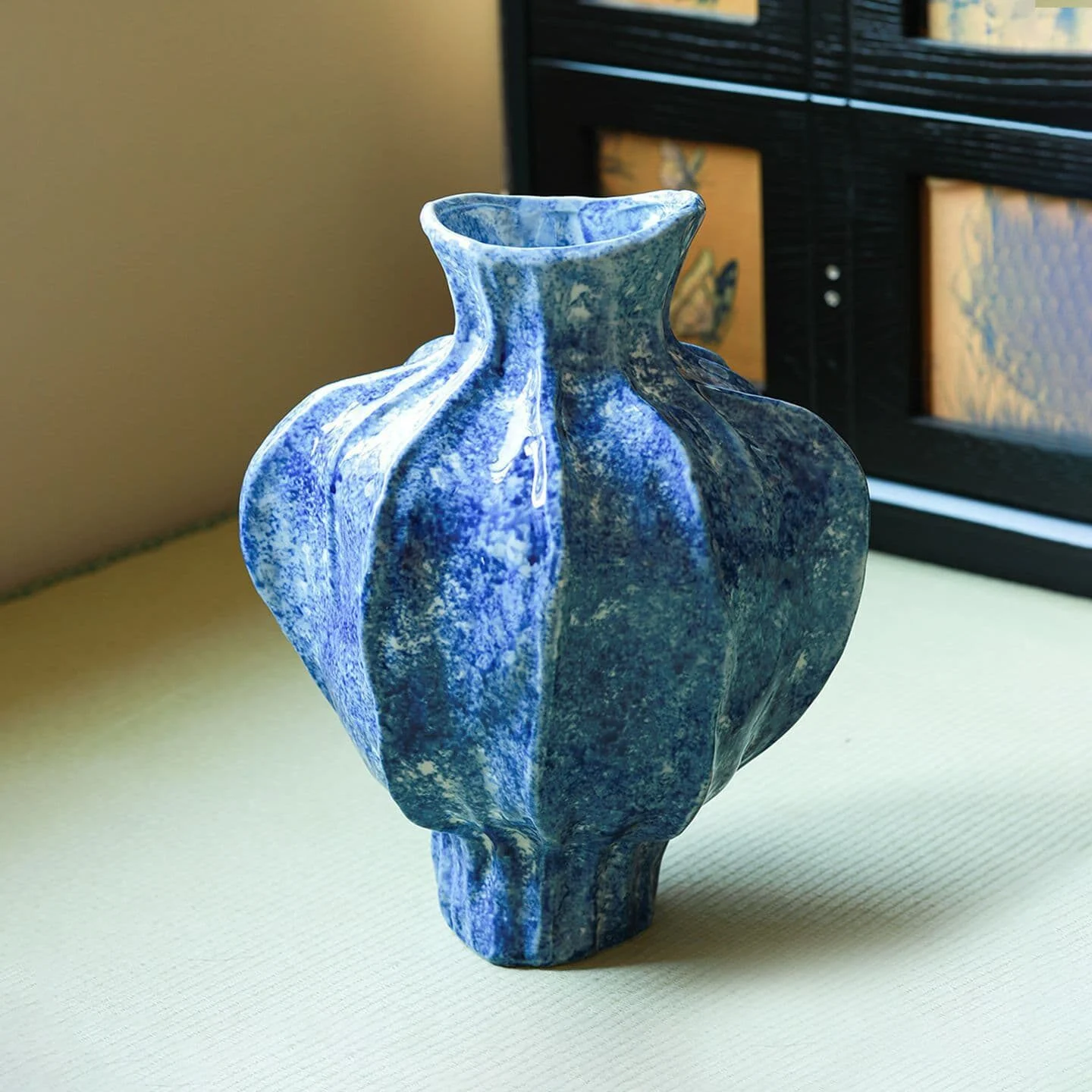 Retro Blue Starfruit Porcelain Vase (3)