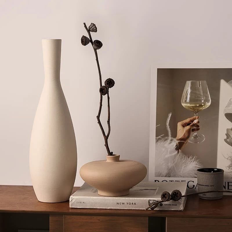 Rinsen Wabi Sabi Brushed Ceramic Long Neck Vase (1)