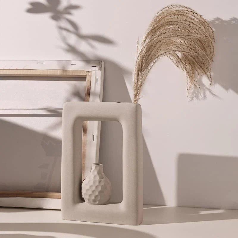 Shiro Frame Wabi Sabi White Ceramic Vase (3)