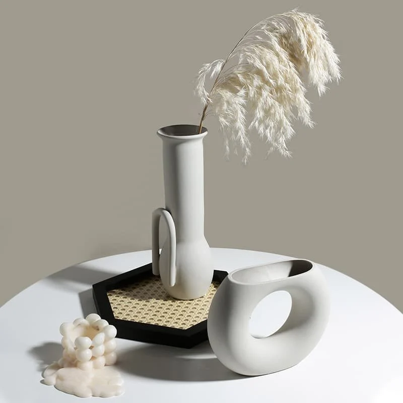 Shiro Wabi Sabi White Abstract Ceramic Vase (1)