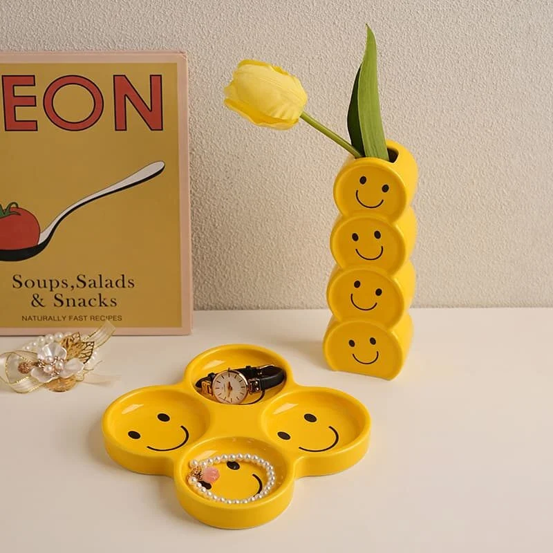 Smiley Face Ceramic Catchall Tray (2)