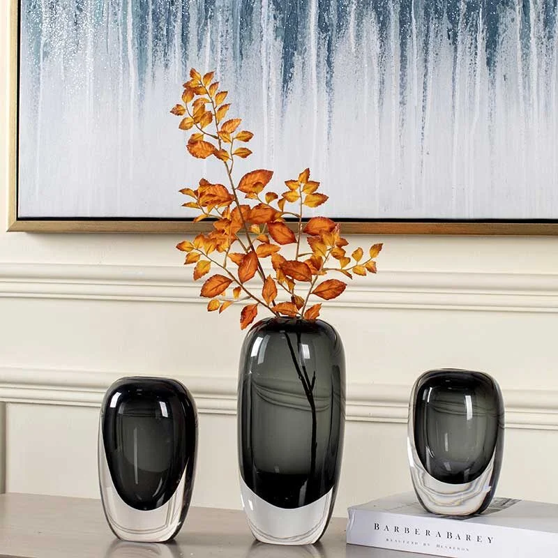 Thick Base Curved Form Designer Vase (2)