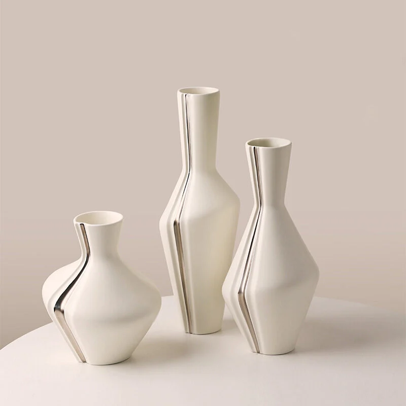 Tri Fold Ceramic Vase – Minimalist Matte Design (3)
