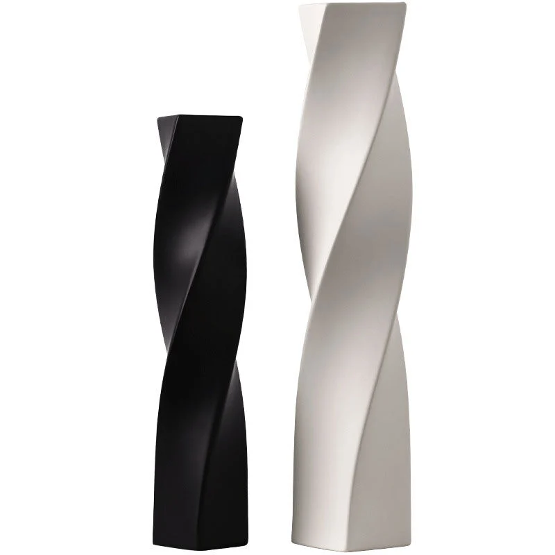 Twisted Square Ceramic Vase – Modern Geometric Design (1)