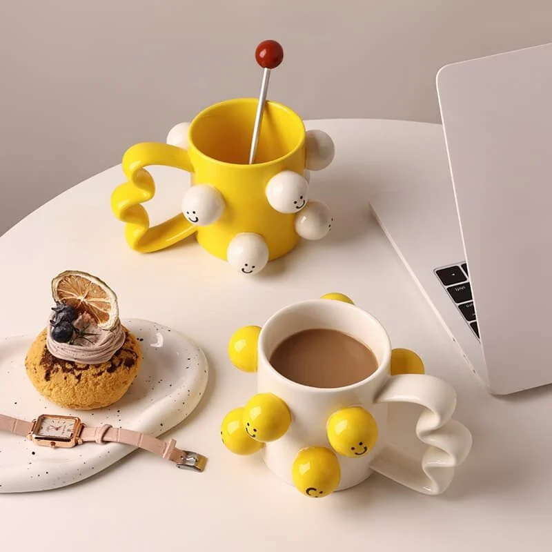 创意圆球点缀陶瓷马克杯 (2)