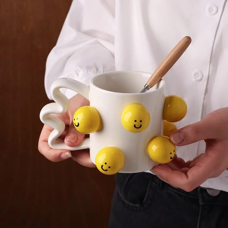 创意圆球点缀陶瓷马克杯 (3)