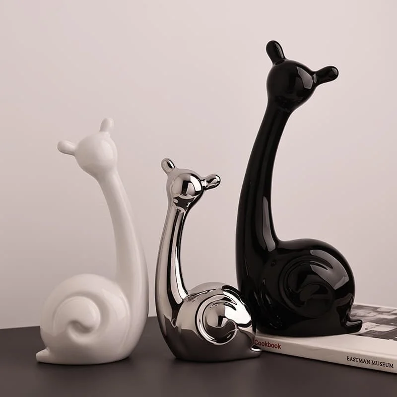 陶瓷蜗牛三口之间摆件 (3)